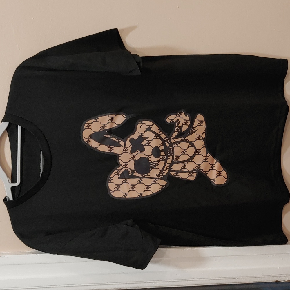 NWOT BLACK T SHIRT
